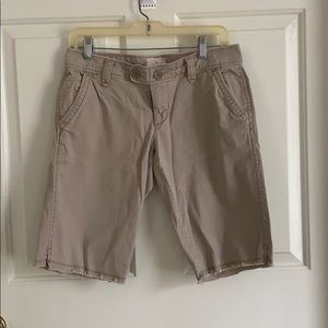 American Eagle Bermuda shorts